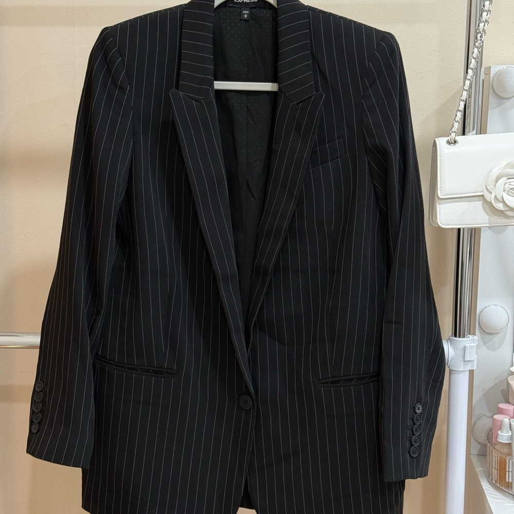 Express Black Pinstripe Single-Button Blazer - image 6